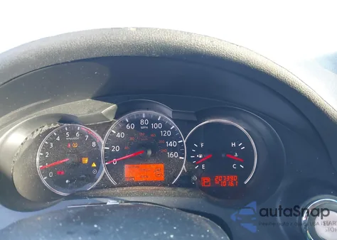 2010 Nissan Altima 2.5 S z USA, uszkodzony, nr VIN 1N4AL2AP1AN453217